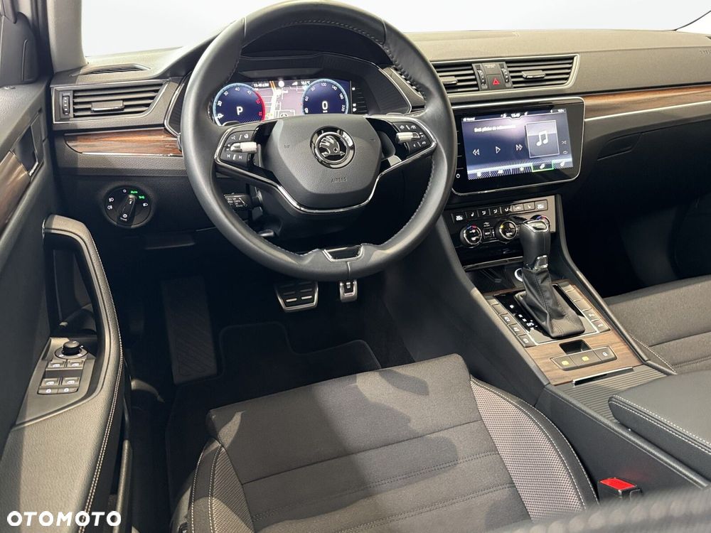 Skoda Superb 2.0 TDI SCR 4x4 Scout DSG - 13