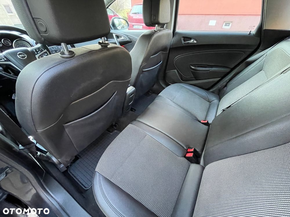 Opel Astra 1.7 CDTI Cosmo - 29