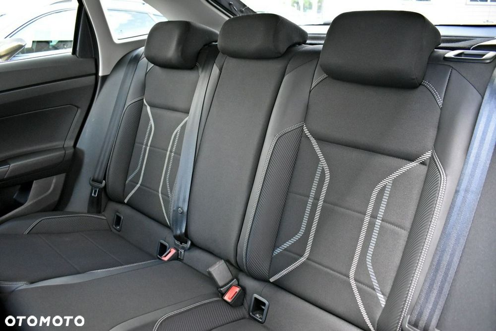 Volkswagen Taigo 1.5 TSI ACT Style DSG - 13
