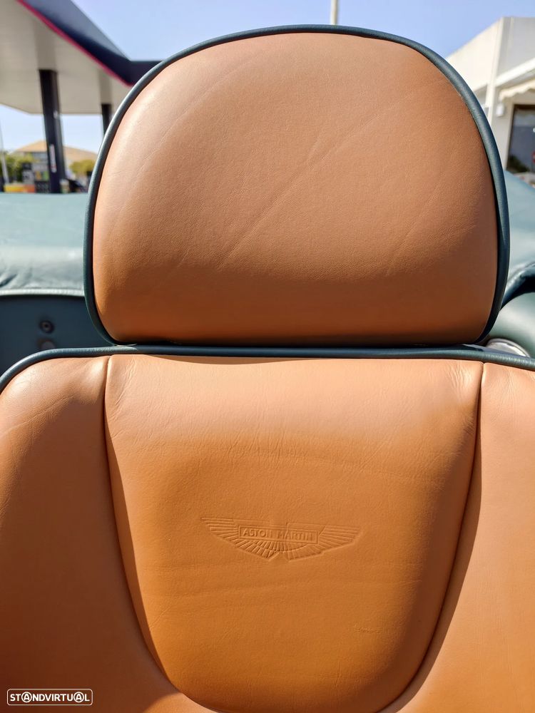 Aston Martin DB7 Vantage Volante - 42