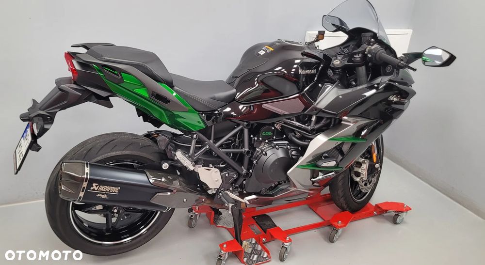 Kawasaki Ninja H2 SX - 2
