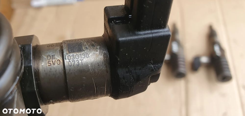Pompowtryskiwacz wtryskiwacz wtrysk VW Passat B6 2.0 TDI 03G130073T - 5