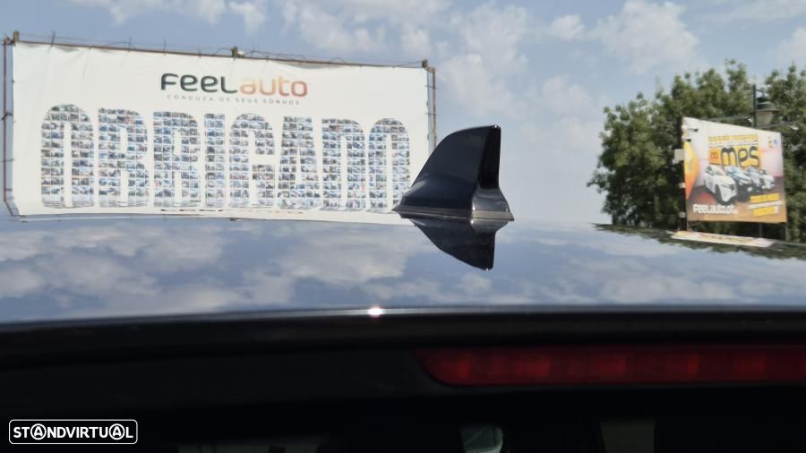 Renault Captur 1.0 TCe Exclusive Bi-Fuel - 16