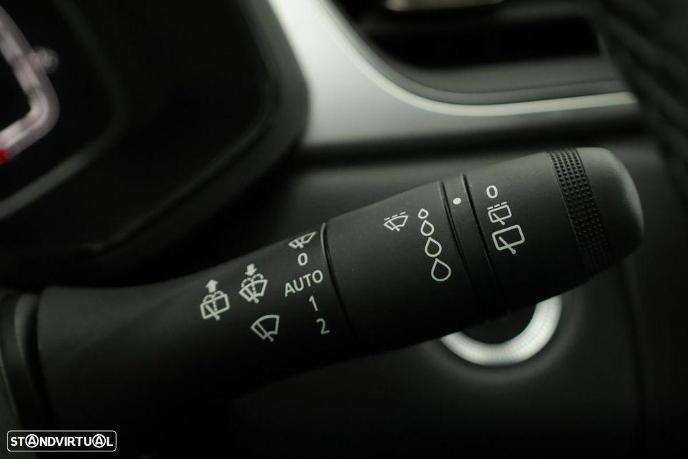 Renault Captur 1.0 TCe Techno Bi-Fuel - 18