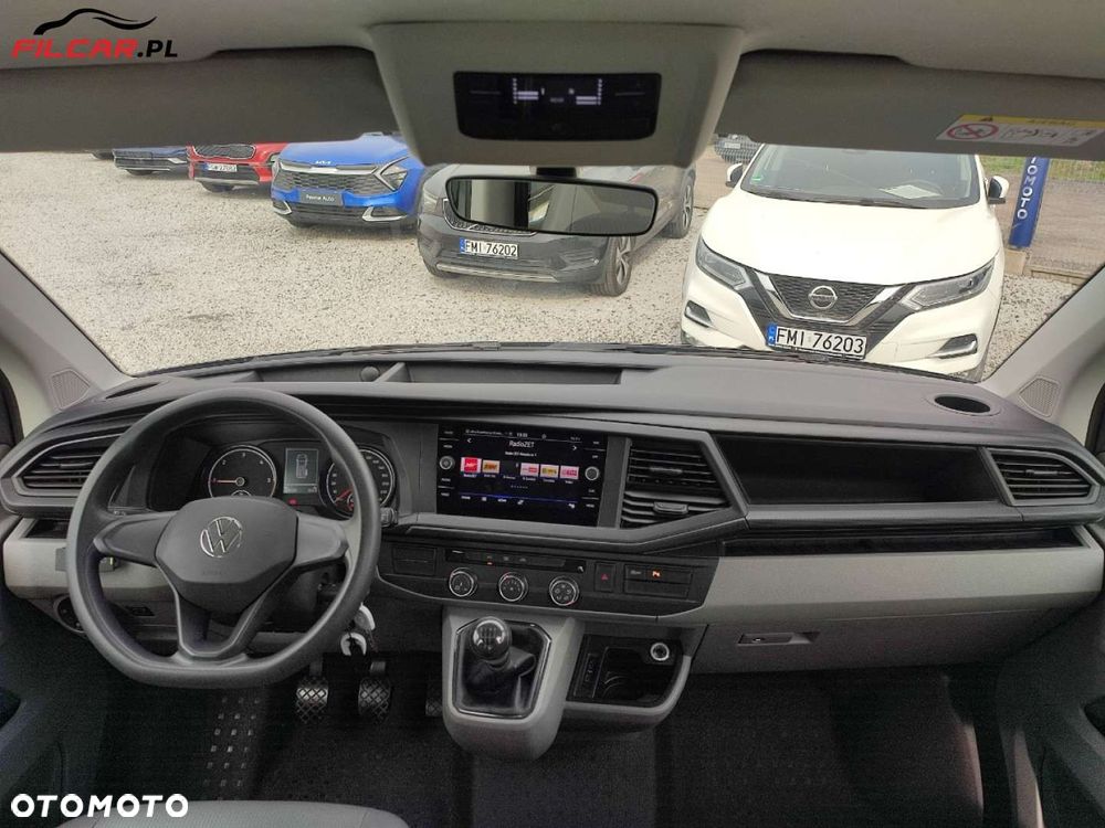 Volkswagen Transporter - 22