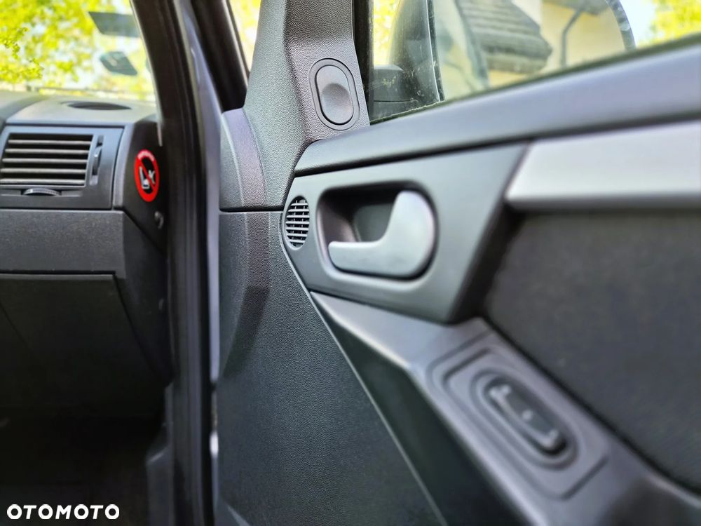 Opel Meriva - 14