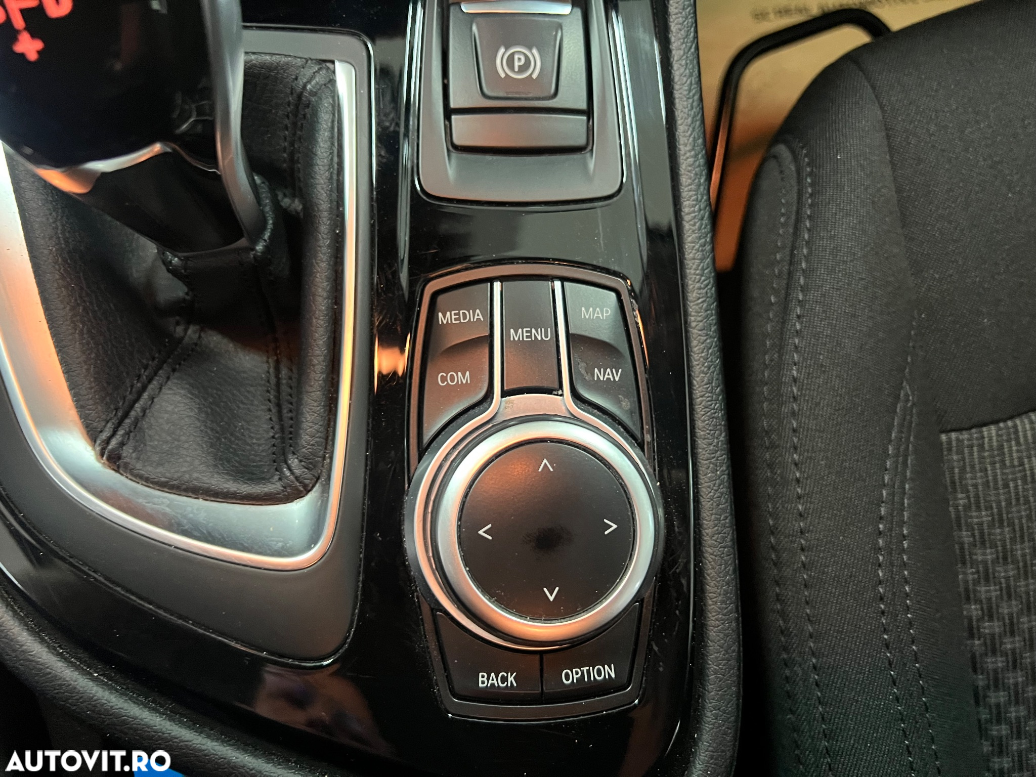 BMW Seria 2 218d Active Tourer Aut. Advantage - 28