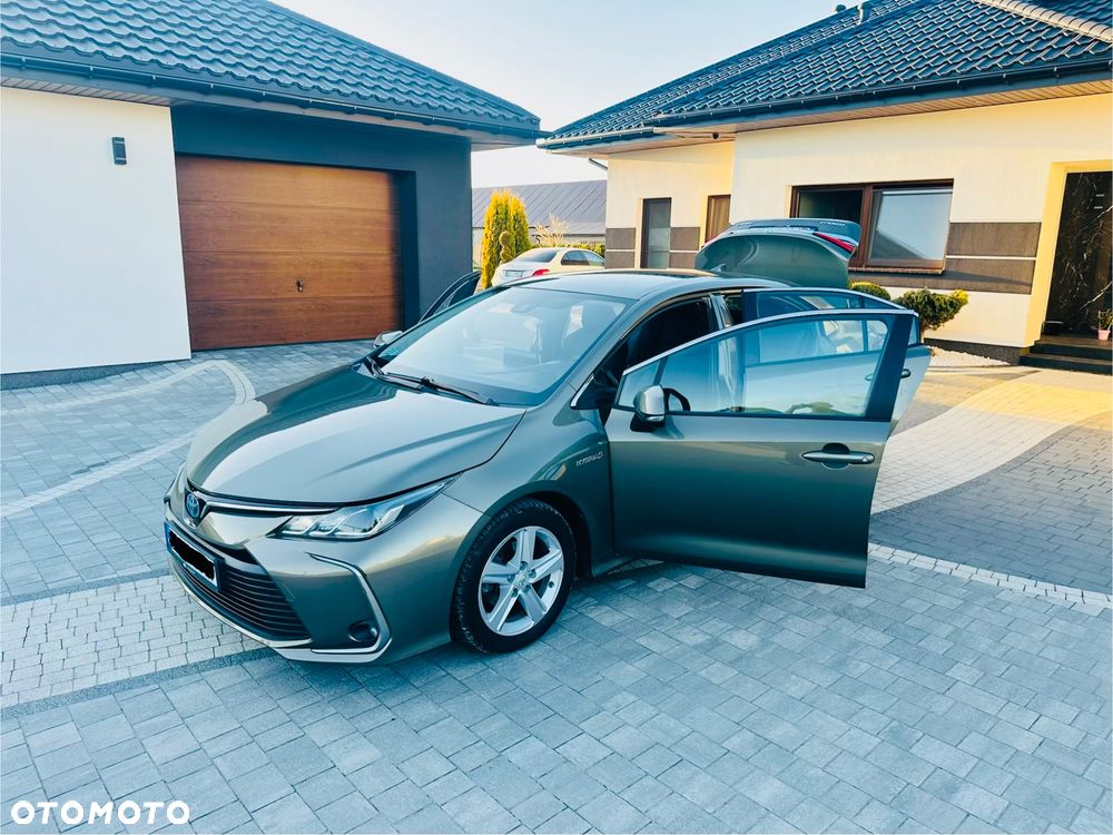 Toyota Corolla 1.8 Hybrid Comfort - 20