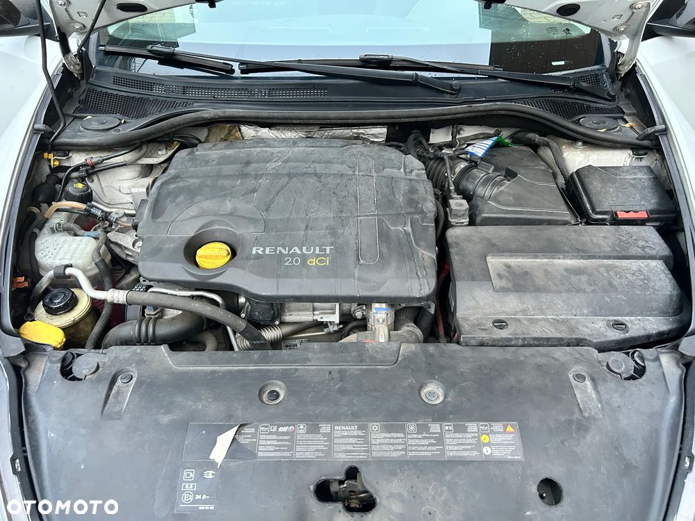 Renault Laguna 2.0 dCi Monaco GP Euro5 - 13