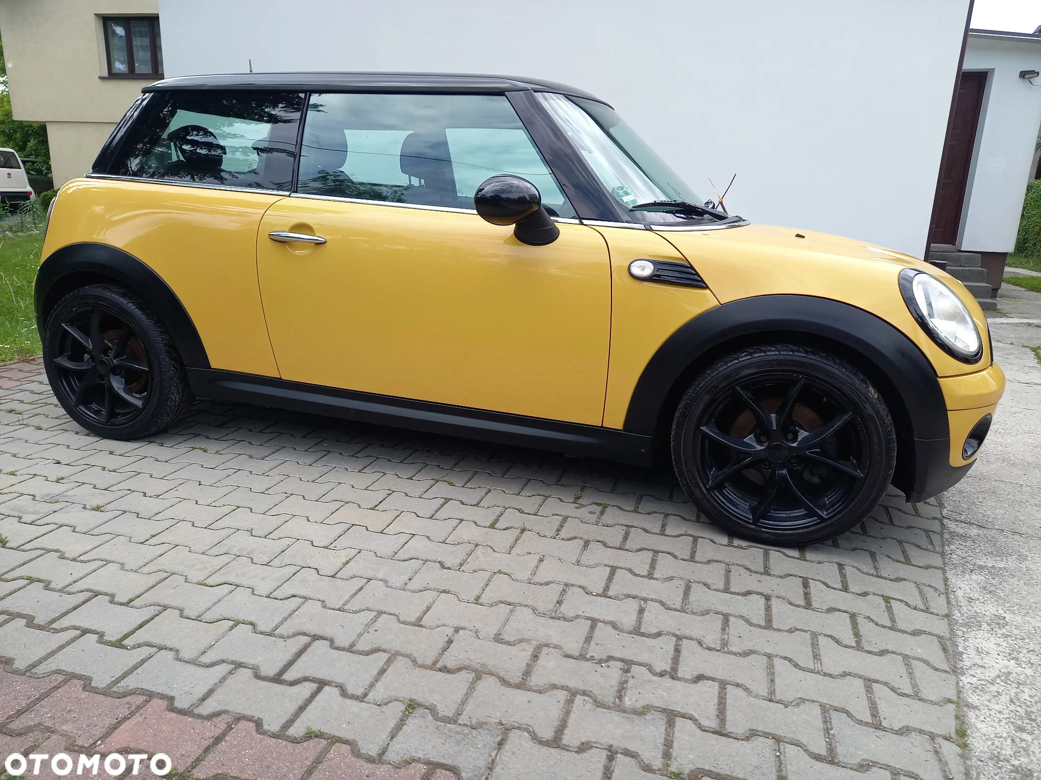 MINI Cooper 50 Mayfair - 19