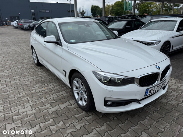 BMW 3GT 320i GPF xDrive Sport
