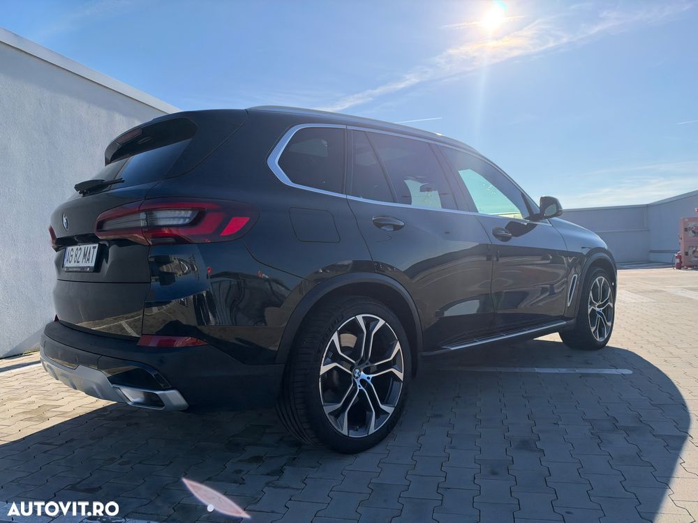 BMW X5 2020 — imagine 7
