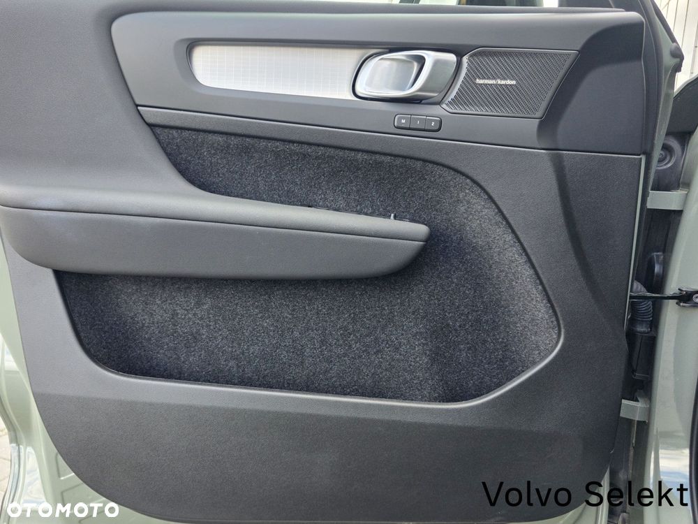 Volvo XC 40 - 15