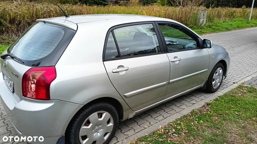 Toyota Corolla 1.6 VVT-i Sol - 5