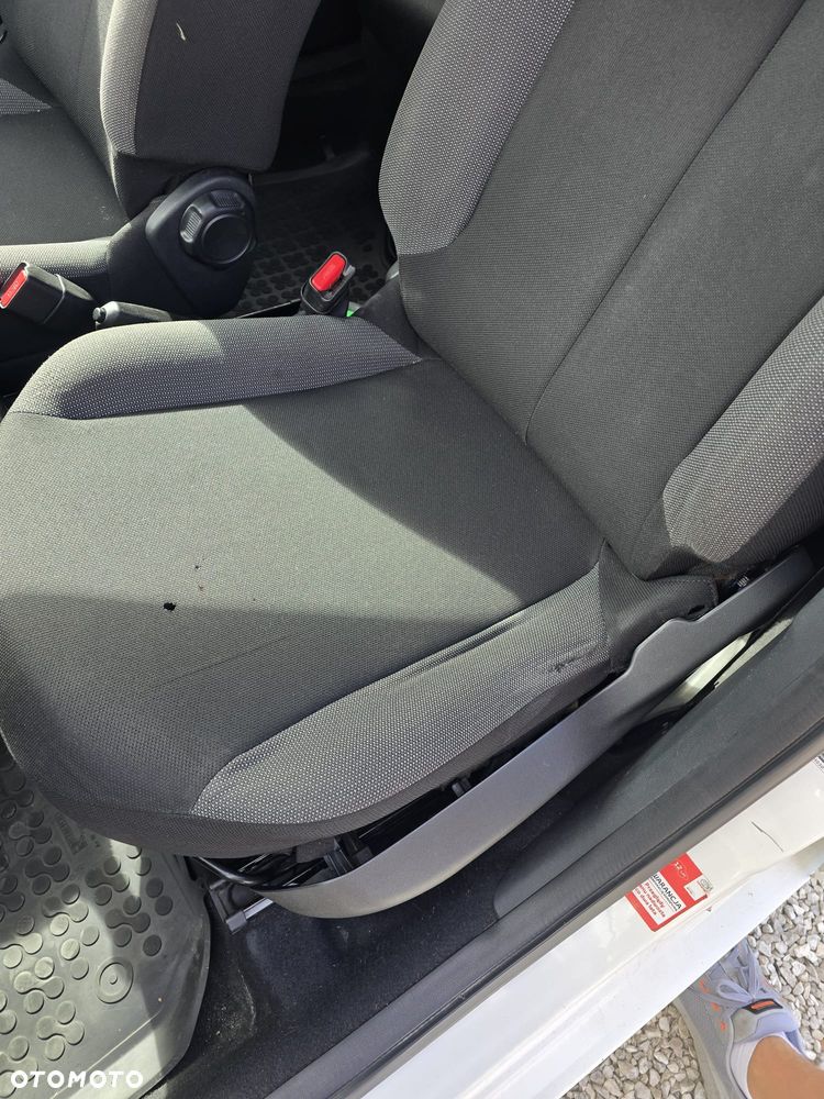 Toyota Aygo 1.0 VVT-i JBL Edition - 12