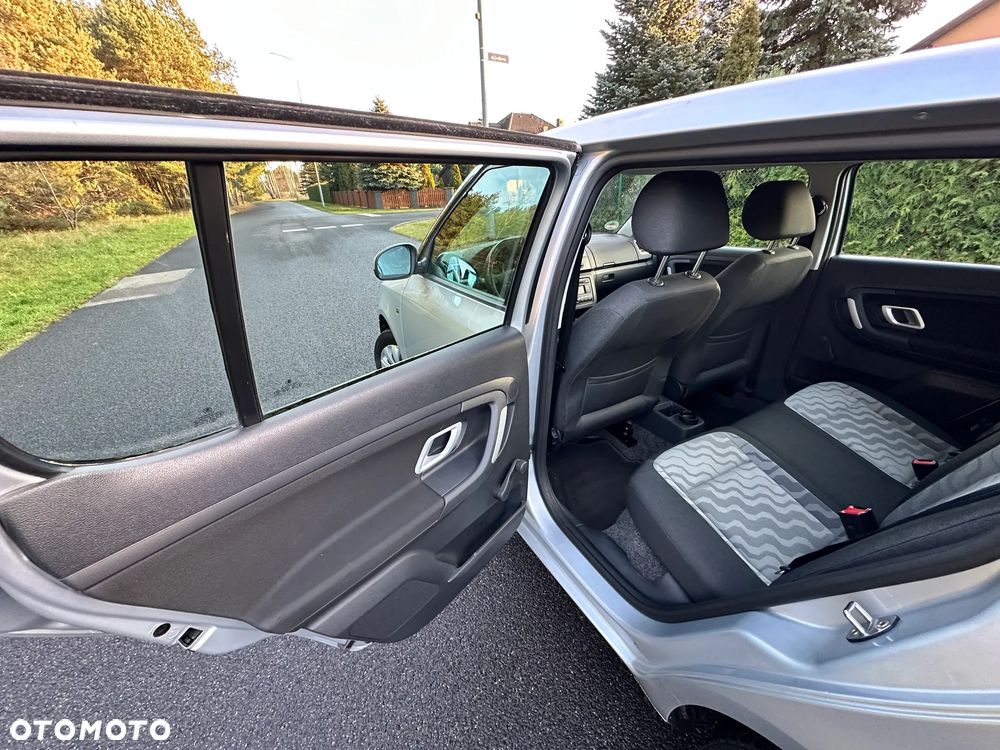 Skoda Fabia 1.2 HTP Ambiente - 21