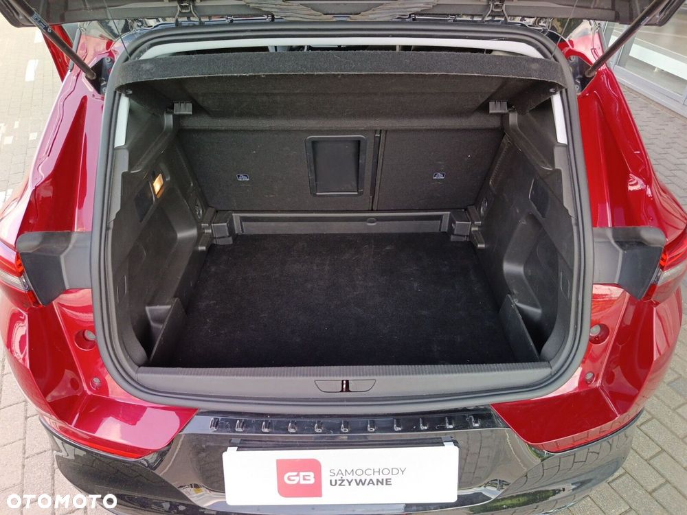 Opel Grandland 1.2 T GS S&S - 9