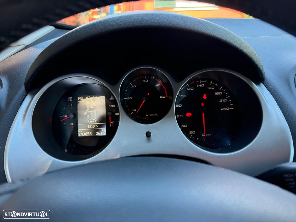 SEAT Altea 1.6 TDI ITECH Ecomotive - 9