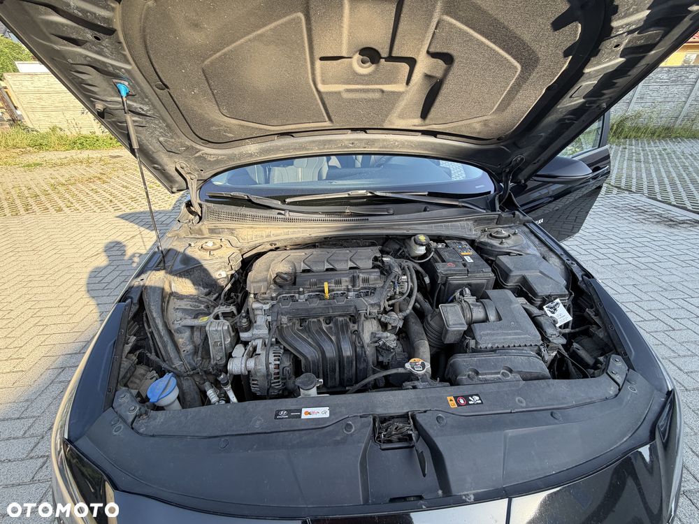 Hyundai Elantra 1.6 Smart - 6