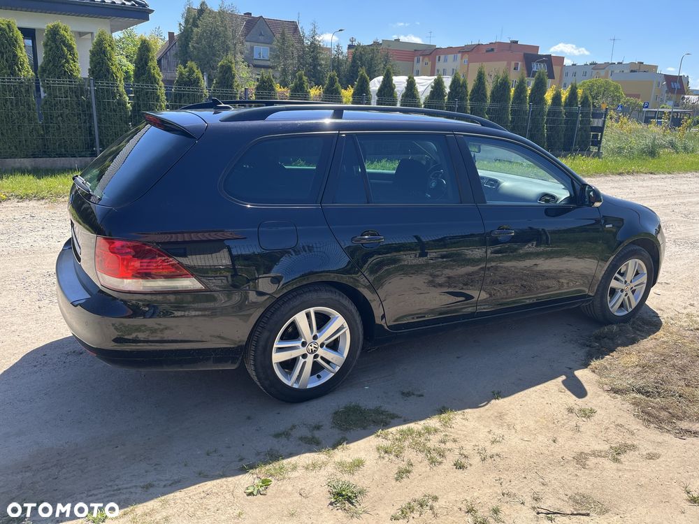 Volkswagen Golf - 3