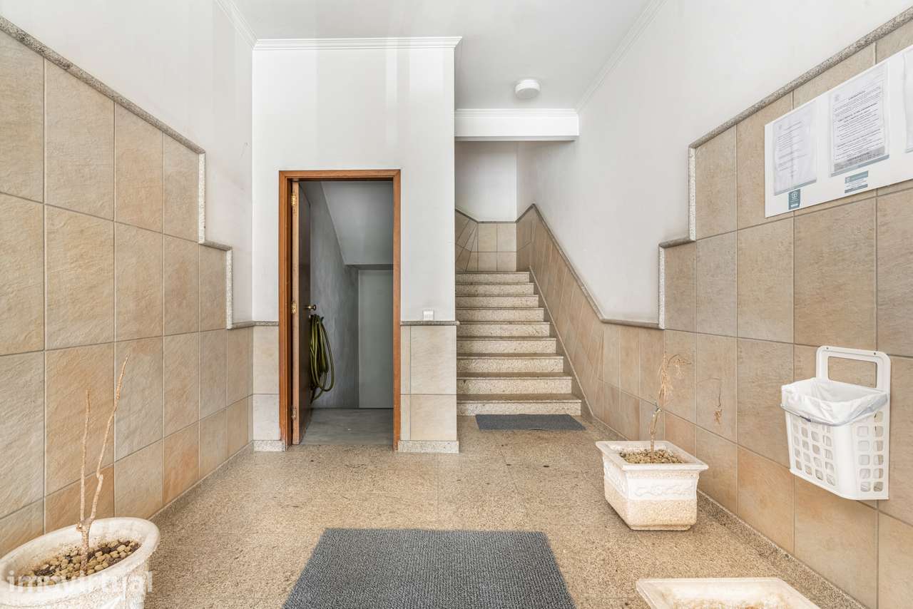 Apartamento T2 - Quinta do Ribeiro - Grande imagem: 3/24