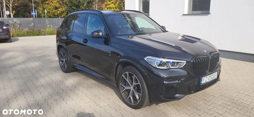 BMW X5 M 2022 photo 3