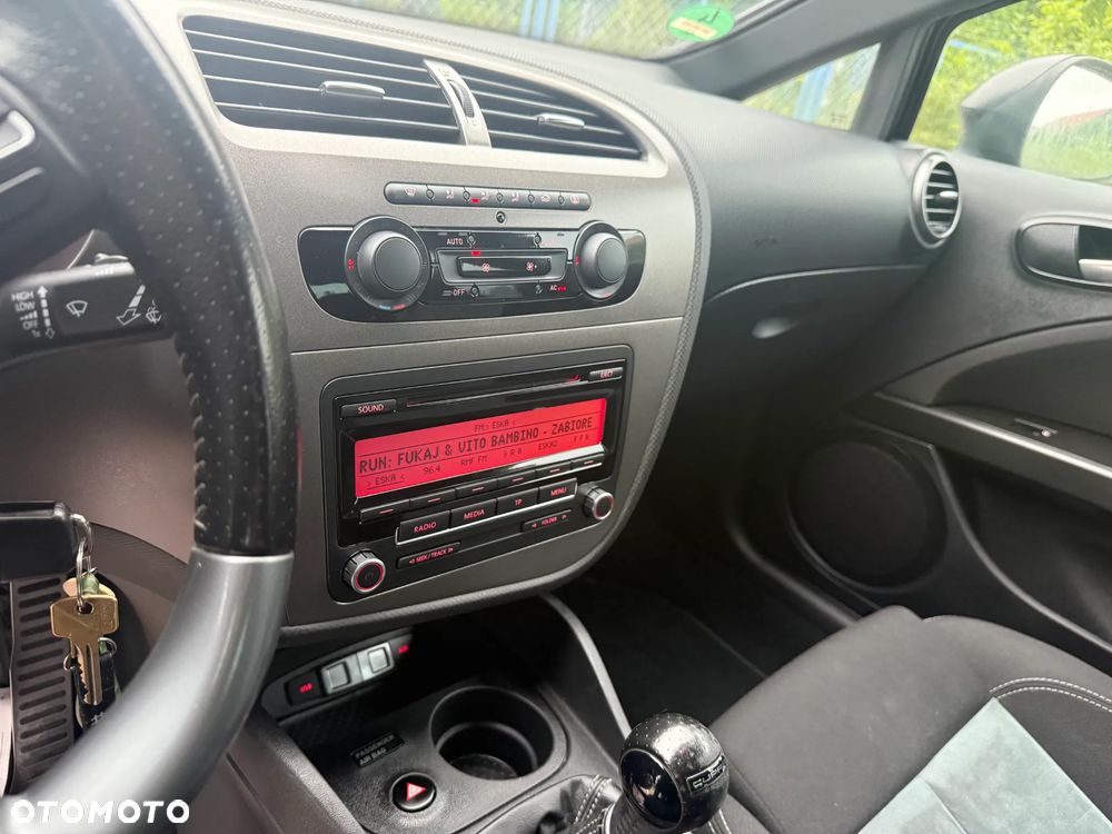 Seat Leon 2.0 TSI Cupra R - 23