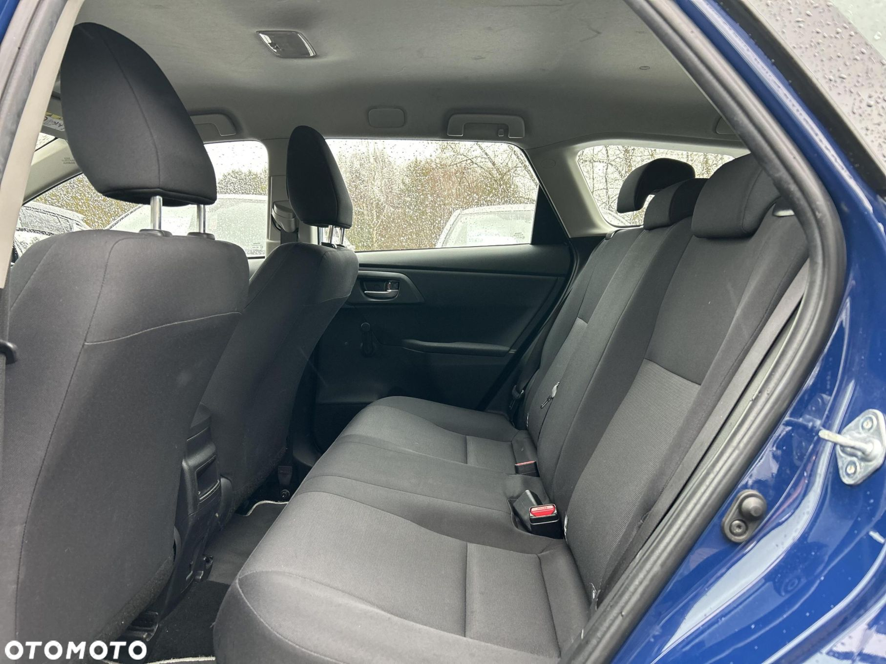 Toyota Auris - 14