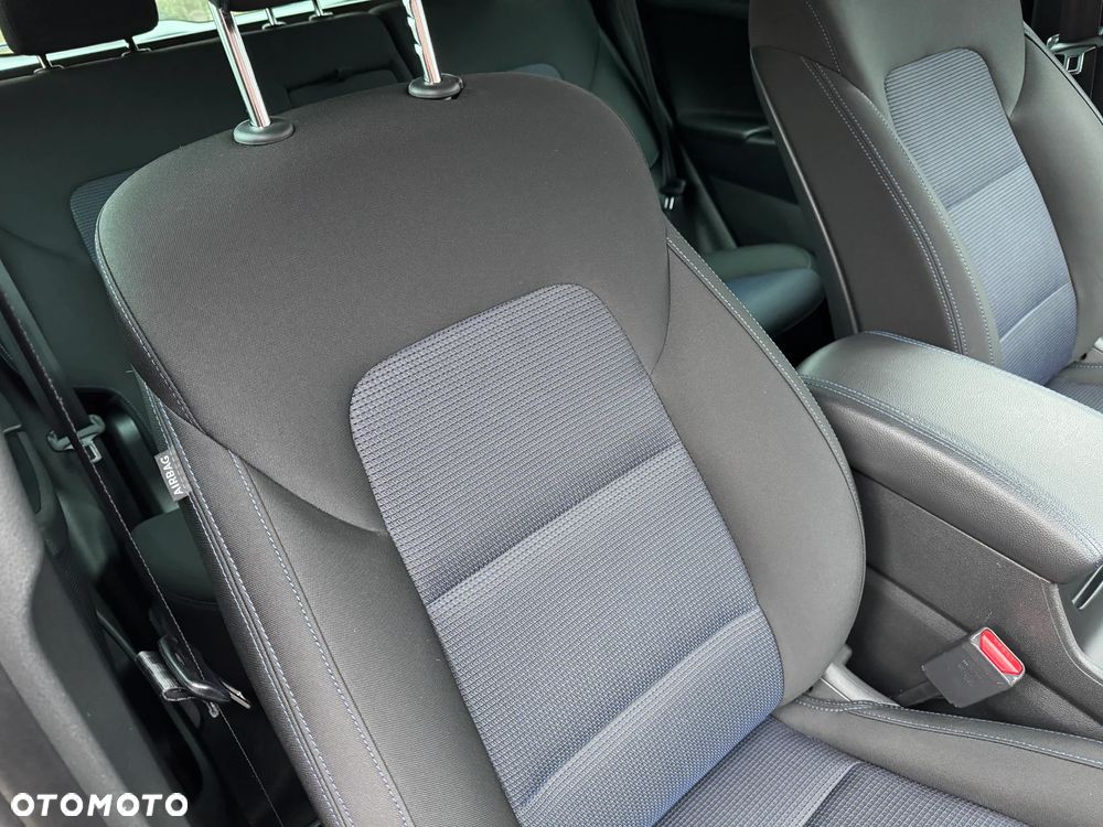 Hyundai Tucson 2.0 CRDi 4WD Automatik Style - 28