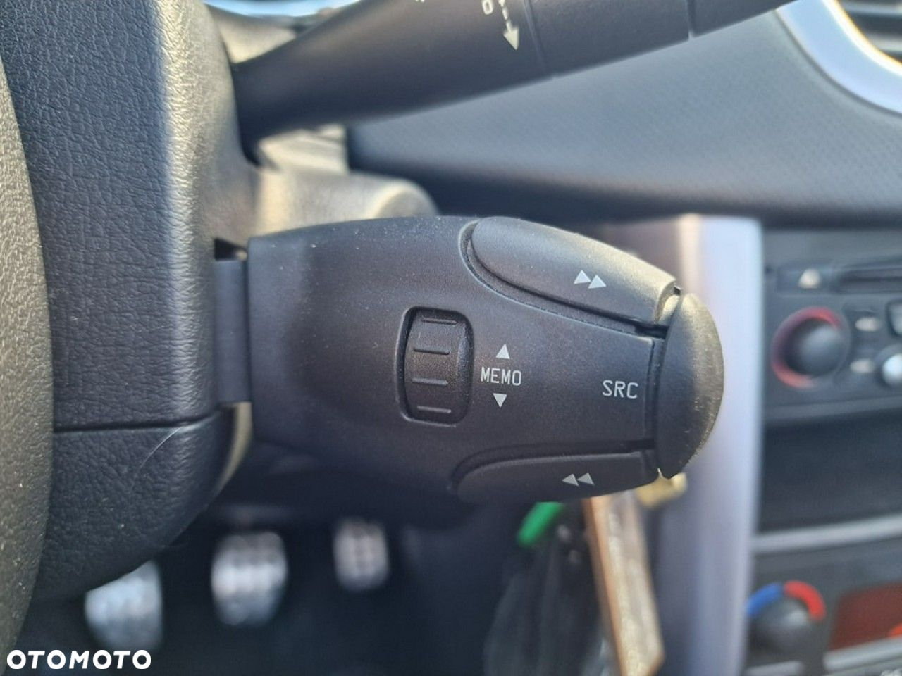 Peugeot 207 CC 120 VTi Active - 17
