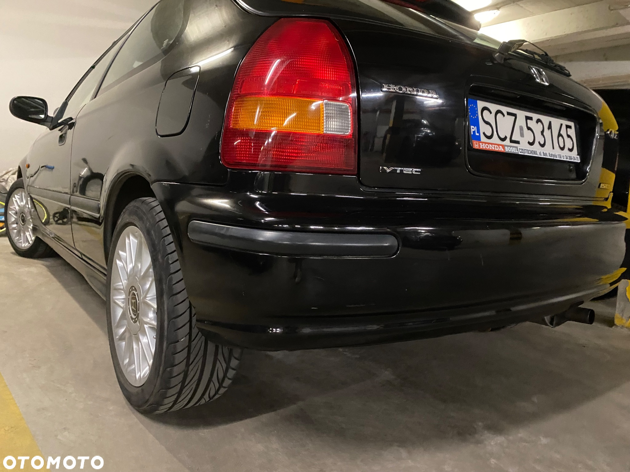 Honda Civic 1.5i VTEC LS - 11