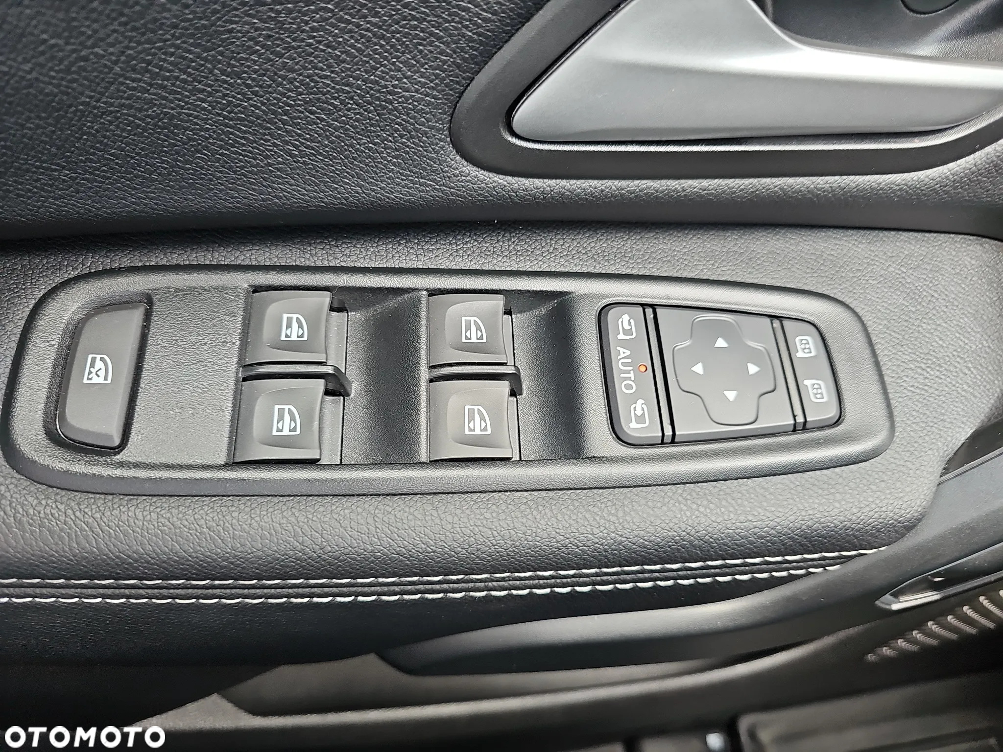 Dacia Duster 1.0 TCe Journey - 23