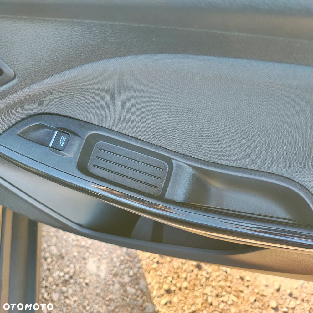 Ford Focus 1.0 EcoBoost STart-Stopp-System TITANIUM X - 21