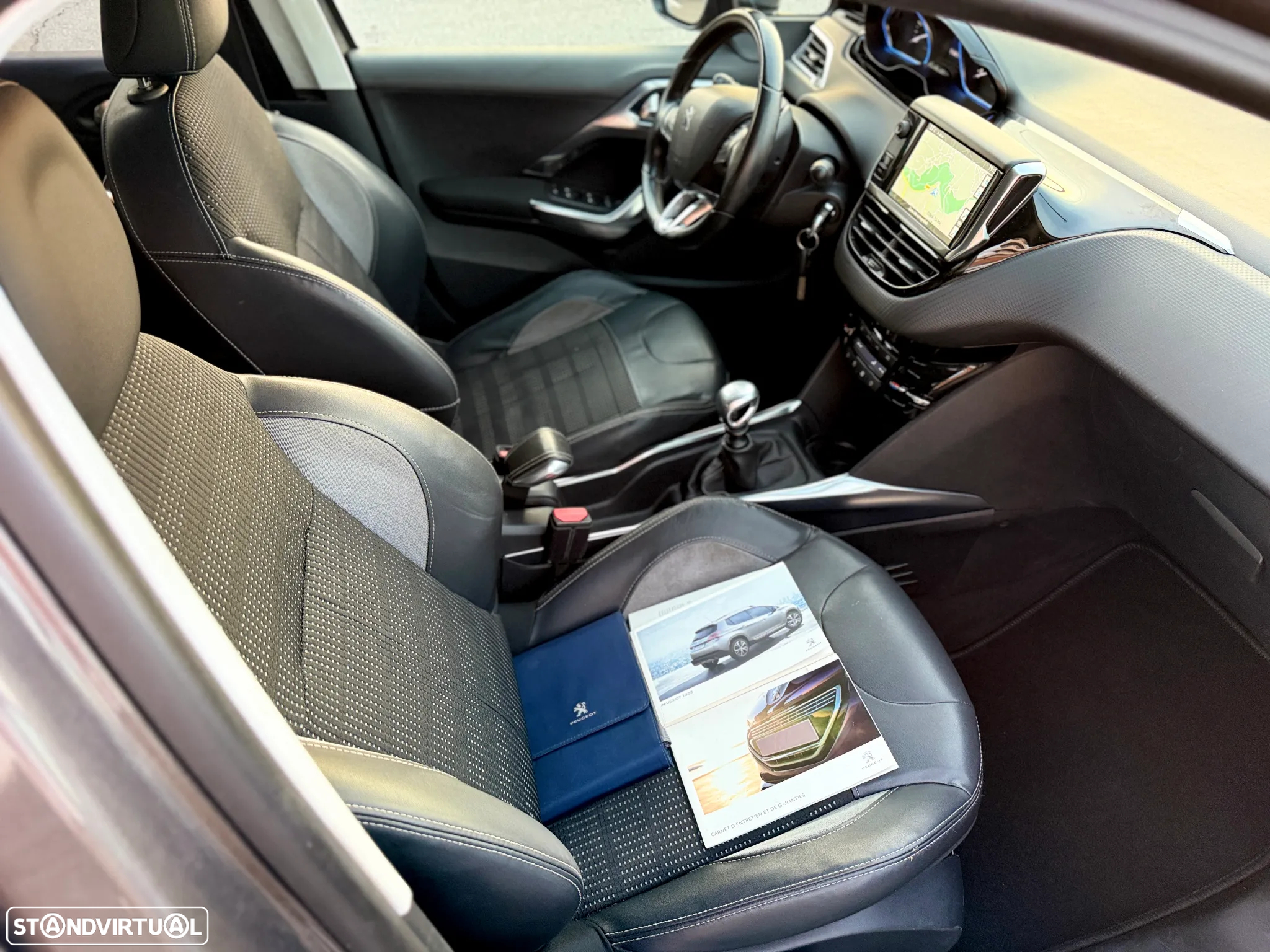 Peugeot 2008 1.6 e-HDi Allure - 7