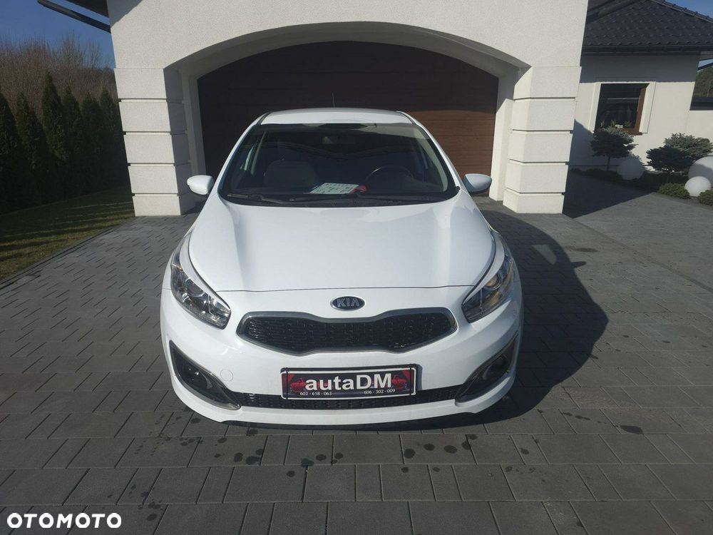 Kia Ceed - 3