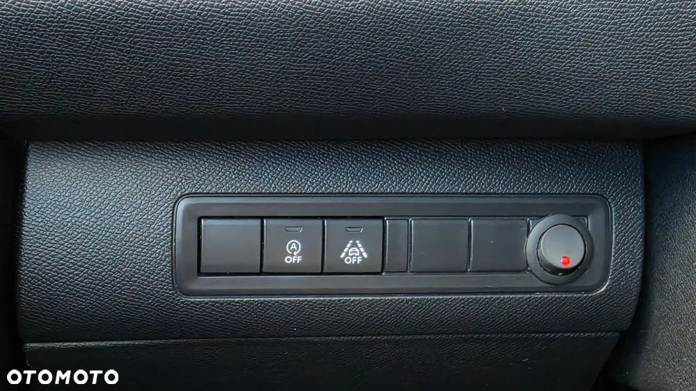 Peugeot 308 1.5 BlueHDi Allure S&S - 37