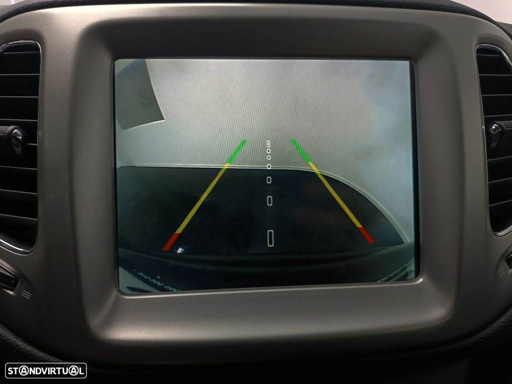 Jeep Compass 1.6 M-Jet Longitude Plus - 16