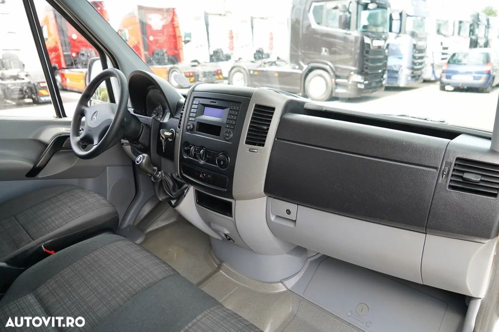Mercedes-Benz SPRINTER 516 CDI / BASCULĂ DIN OȚEL - 3,5 M / CAMION BASCULĂ DIN OȚEL - 7 LOCURI / DOUĂ LOCURI / MANUALĂ / IMPORTATĂ - 34