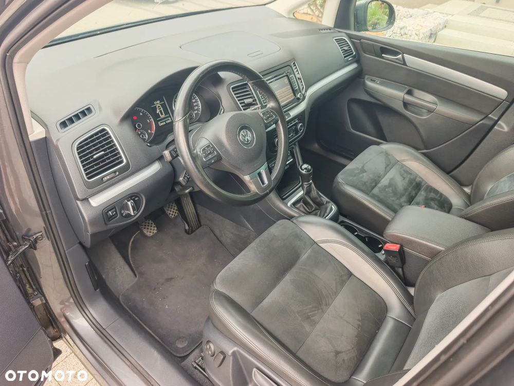 Volkswagen Sharan 2.0 TDI 4Mot Highline - 5