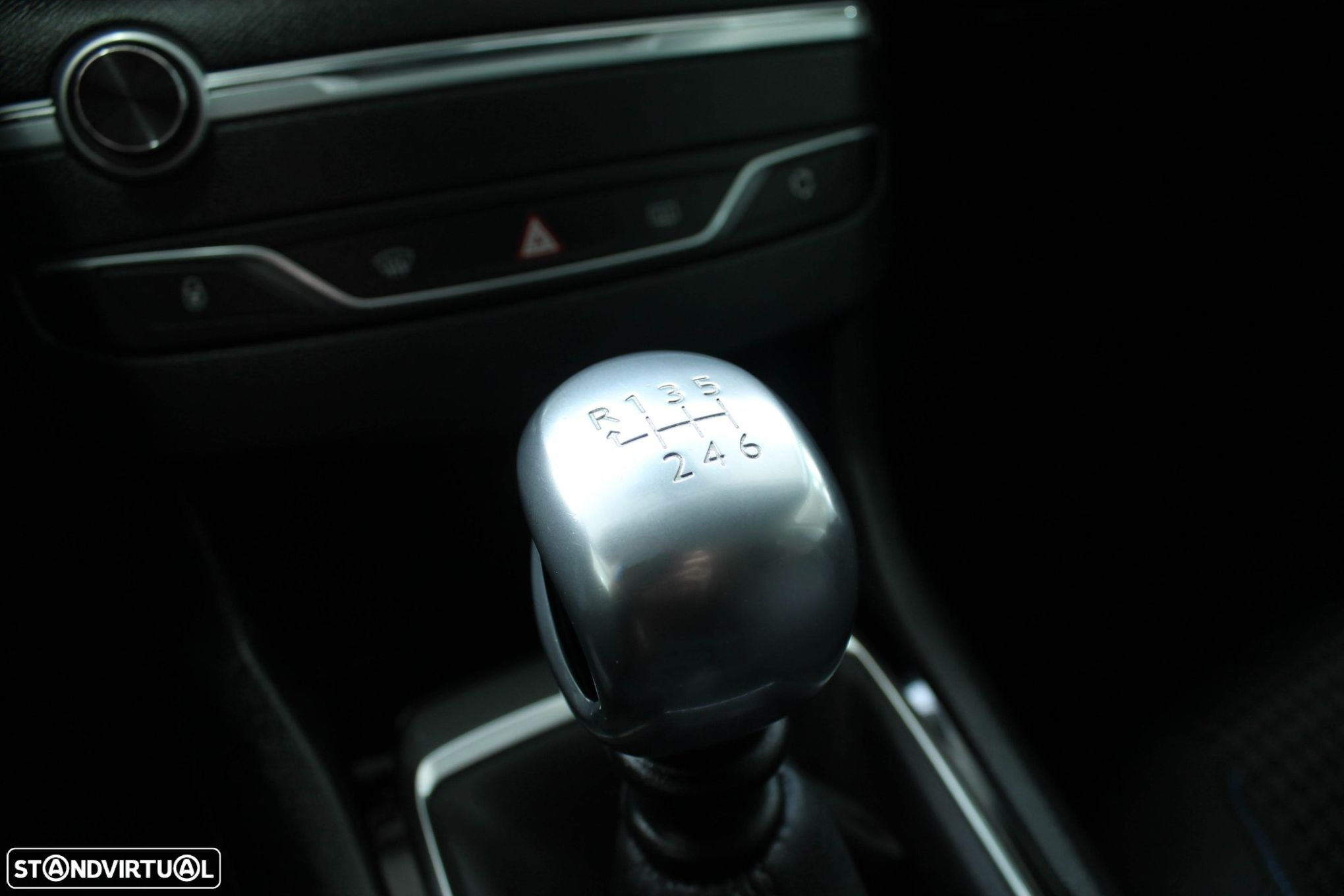 Peugeot 308 SW 1.5 BlueHDi Style - 24