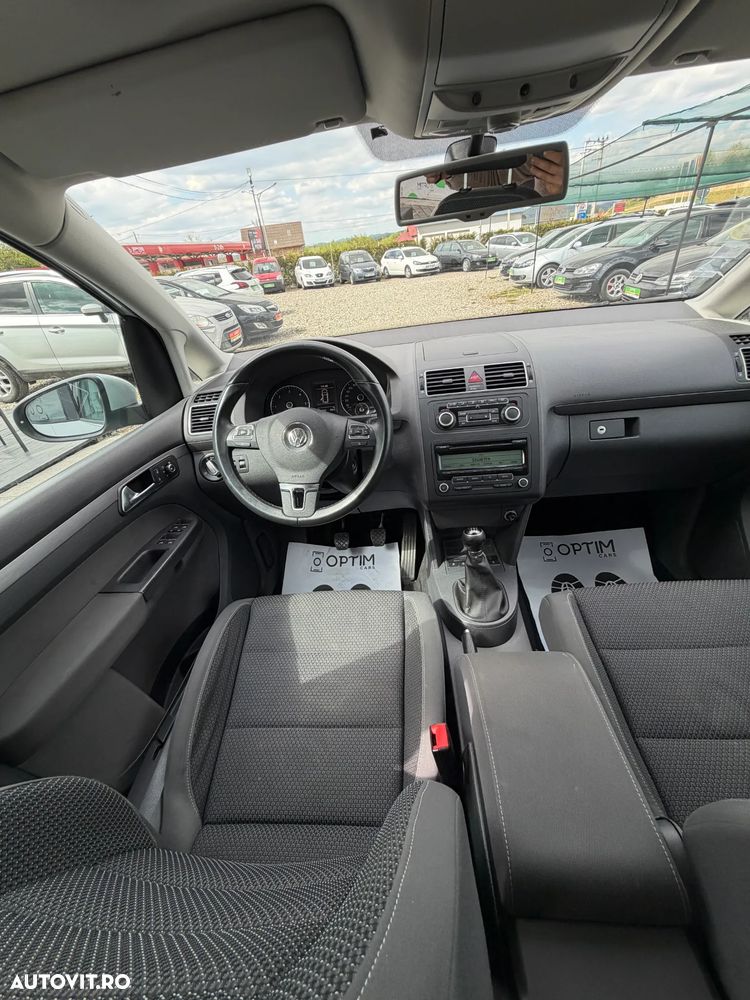 Volkswagen Touran - 7