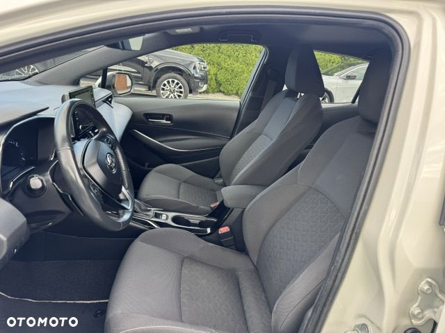 Toyota Corolla - 11