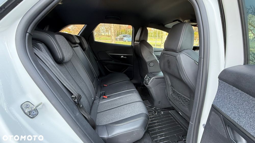 Peugeot 3008 BlueHDi 130 Stop & Start Allure Business-Paket - 21