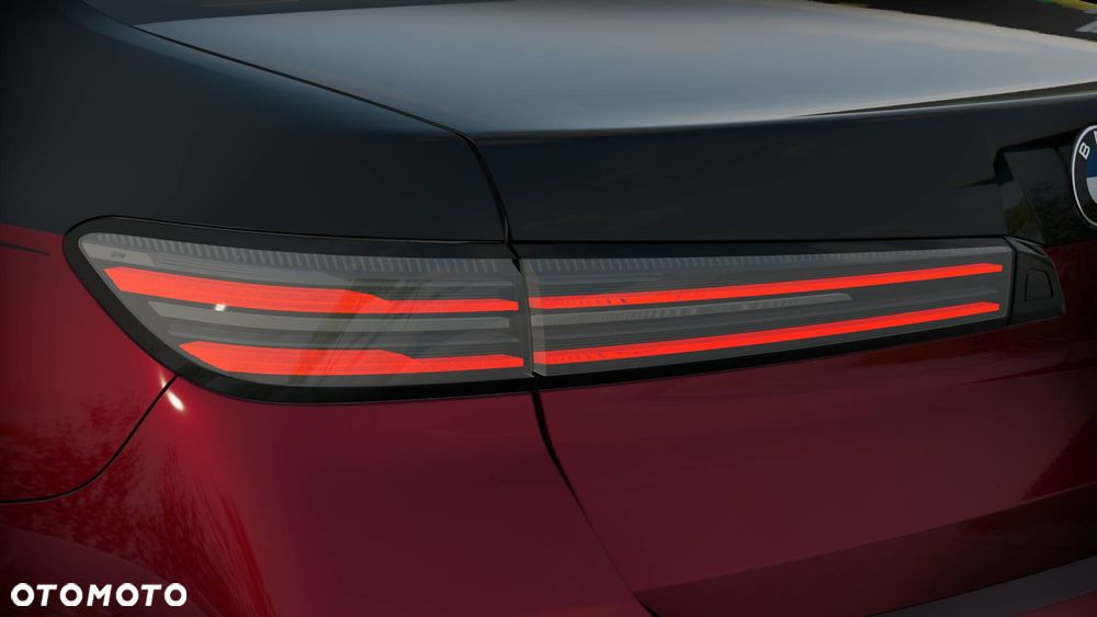 BMW i7 - 10