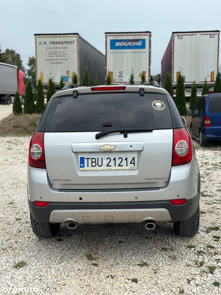 Chevrolet Captiva 2.0 d LT high (deu) - 4