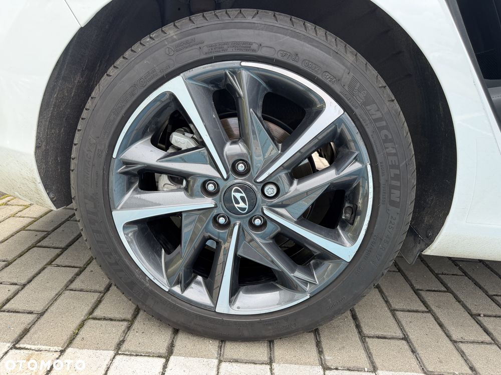 Hyundai i30 1.5 T-GDI 48V Smart - 27