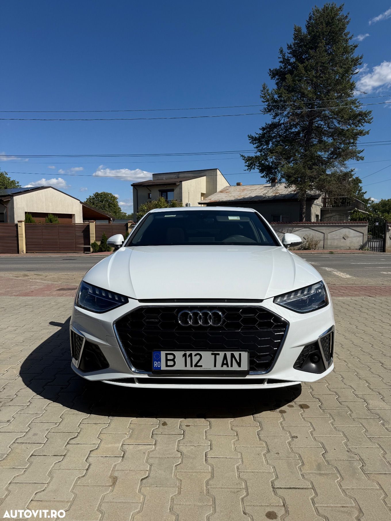 Audi A4 Avant 45 TFSI quattro S tronic S line - 1
