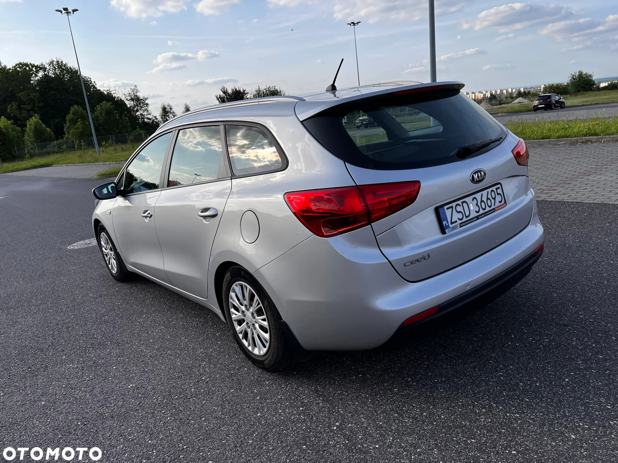 Kia Ceed Cee'd 1.6 GDI Business Line - 6