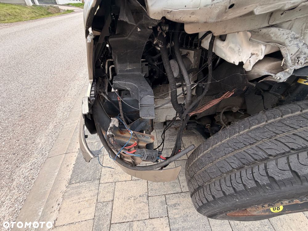 Mercedes-Benz Viano 3.0 CDI DPF lang Automatik Avantgarde - 18