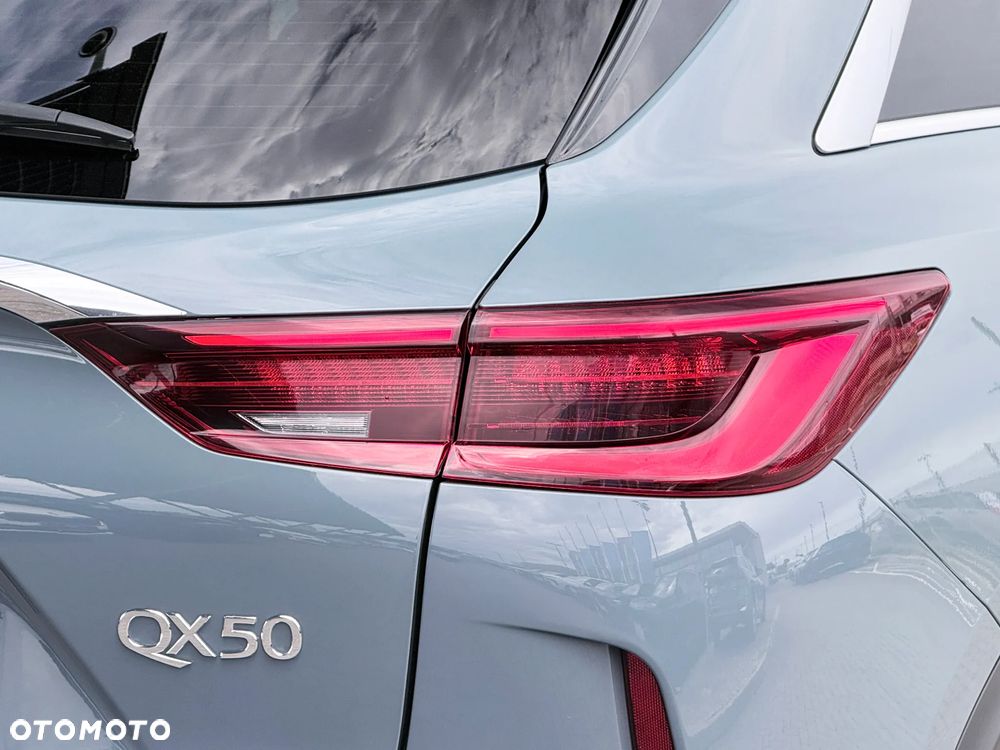 Infiniti QX50 - 12